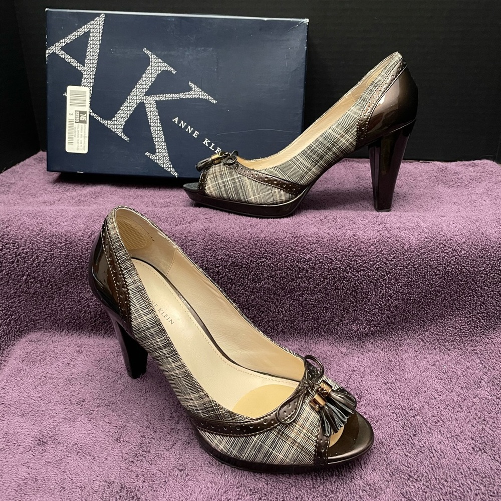 Anne Klein Plaid Tassled Peep-Toe Heel with Copper Mettalic Detailing